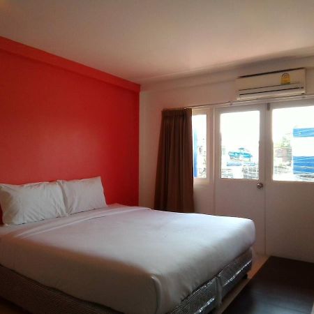 Blue Moon Hotel 华欣 外观 照片