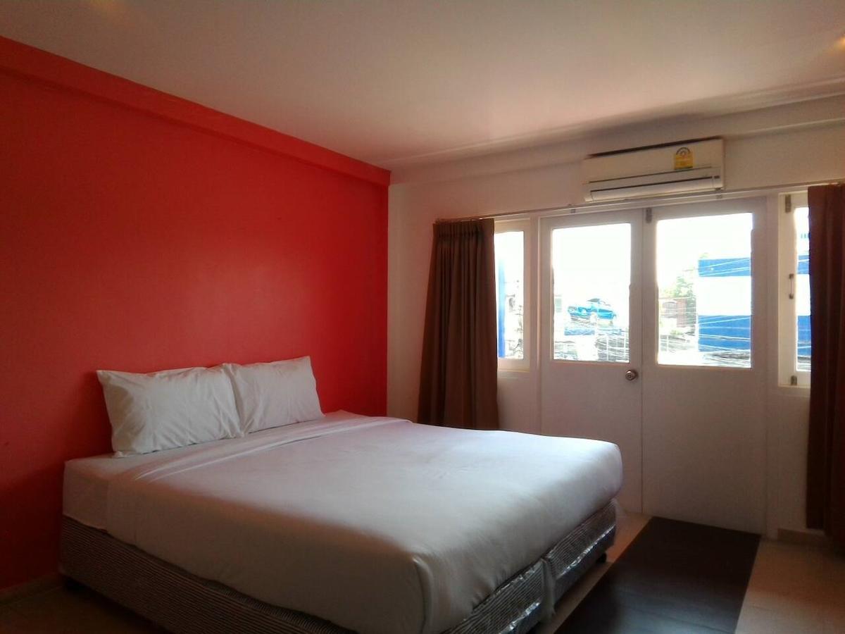 Blue Moon Hotel 华欣 外观 照片