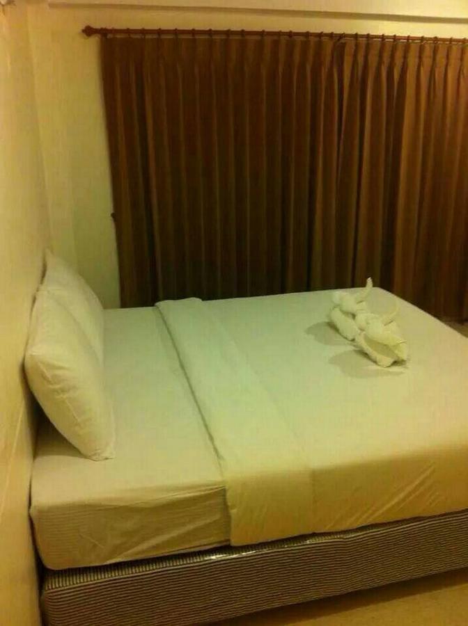Blue Moon Hotel 华欣 外观 照片