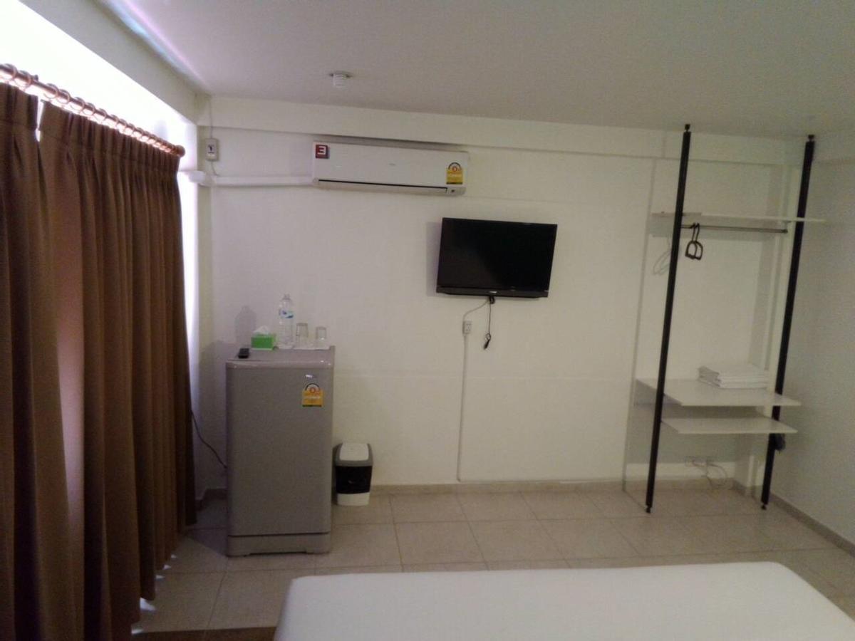 Blue Moon Hotel 华欣 外观 照片